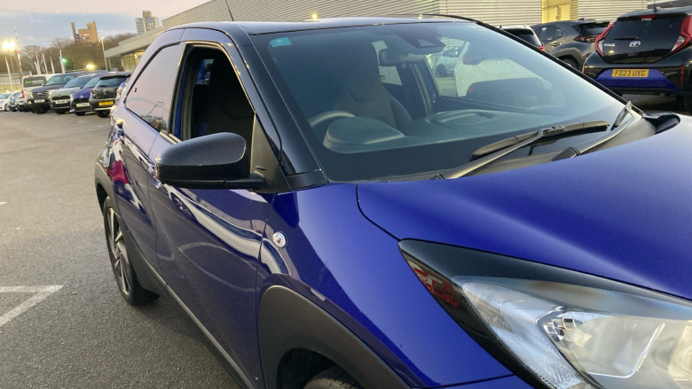 Toyota Aygo X 1.0 VVT-i Edge 5dr Auto Petrol Hatchback